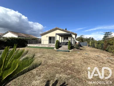 House in Izon (33450)