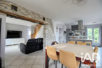 House in Engenville (45300)