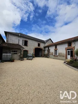 Maison de campagne à Sarriac-Bigorre (65140)