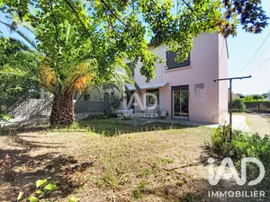 Maison traditionnelle à Baho (66540)