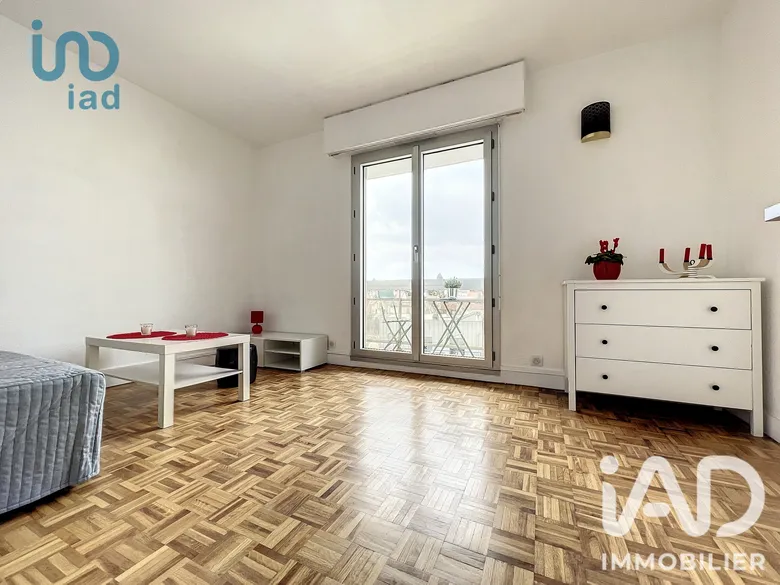 Appartement 1 pièce 21 m² · à Clamart · 21 m² · 810 €/mois