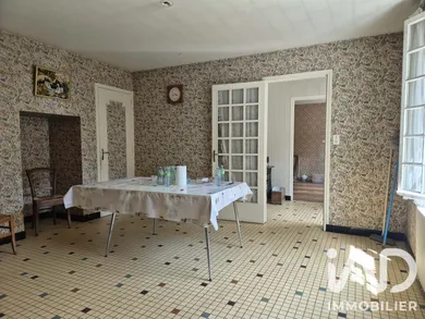 Maison de campagne à Clussais la Pommeraie (79190)