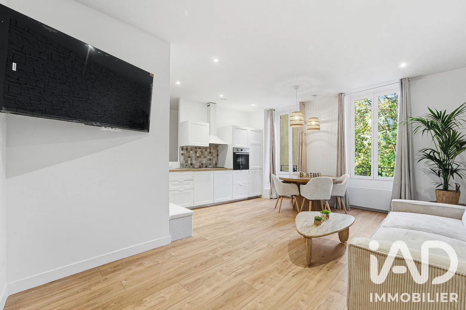 Vente appartement à Nice (06000) : appartement 3 pièces 56 m² - 2101316 — 2