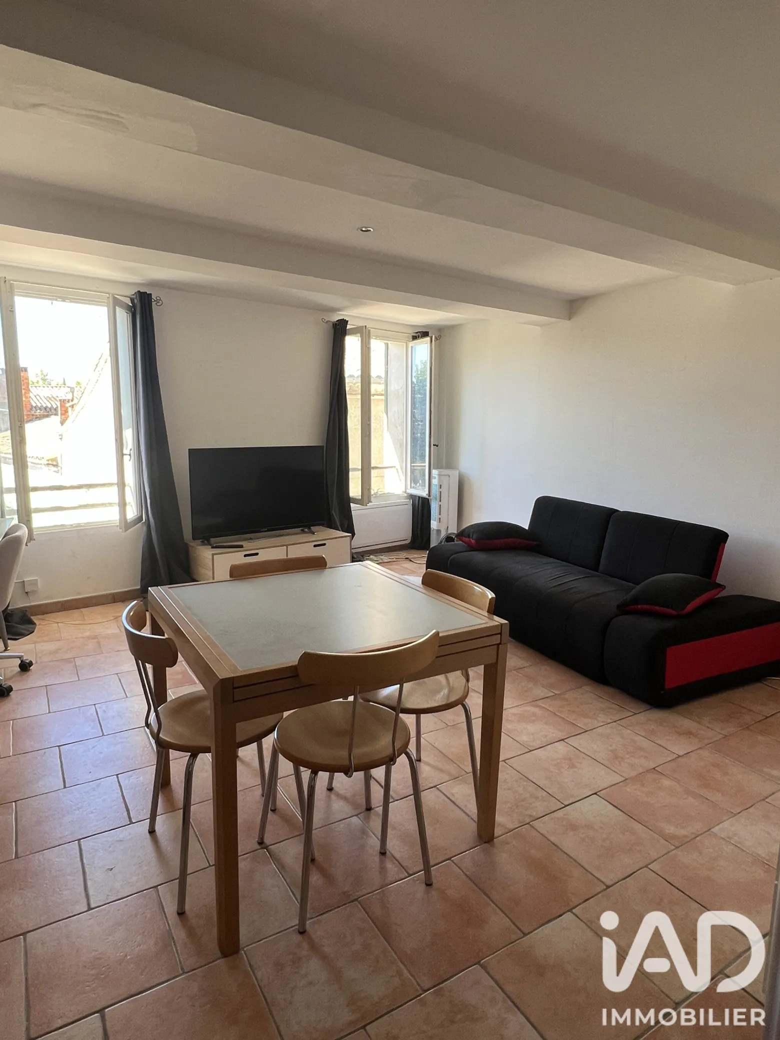 Vente appartement à Le Luc (83340) : appartement 2 pièces 43 m² - 2110030 — 2