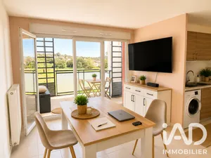 Appartement à L'Isle-d'Abeau (38080)