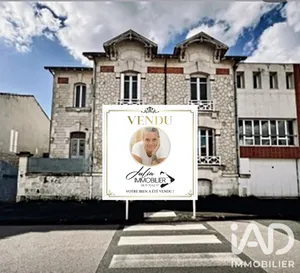 Mansion in La Rochelle (17000)