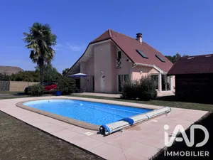 Architectural house in Bordères (64800)
