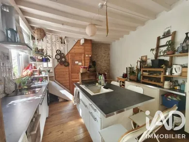 Townhouse in Le Malesherbois (45330)