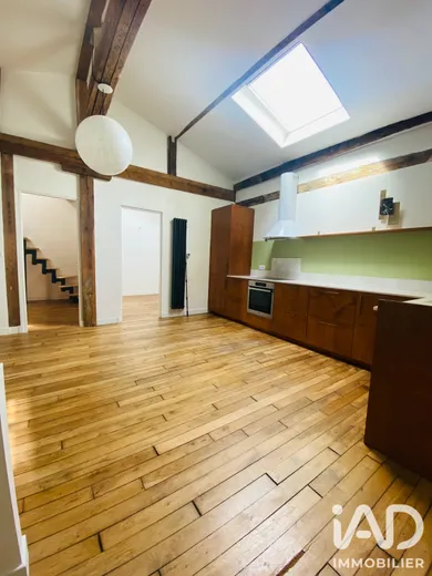 Apartment in Montreuil (93100)