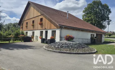 Ferme à Les Combes (25500)