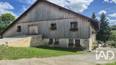 Ferme à Les Combes (25500)