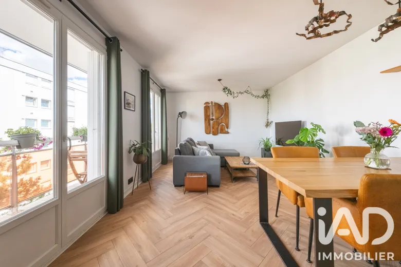 Appartement 3 pièces 74 m² · à Fontaine-lès-Dijon · 74,2 m² · 210 000 €