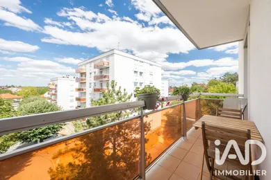 Apartment in Fontaine-lès-Dijon (21121)