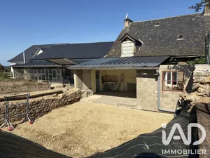 Village house in Rieupeyroux (12240)