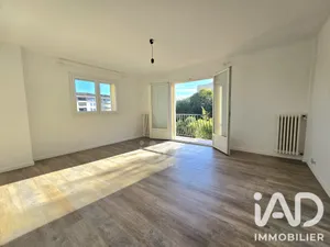 Apartment in Mandelieu-la-Napoule (06210)