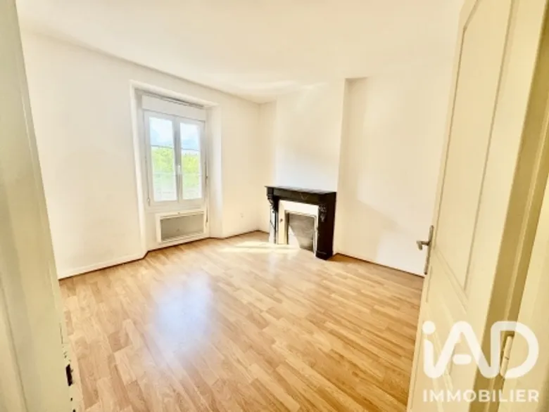 Immeuble 270 m² · à Épernay · 270 m² · 369 000 €