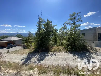 Building plot in Pelleautier (05000)