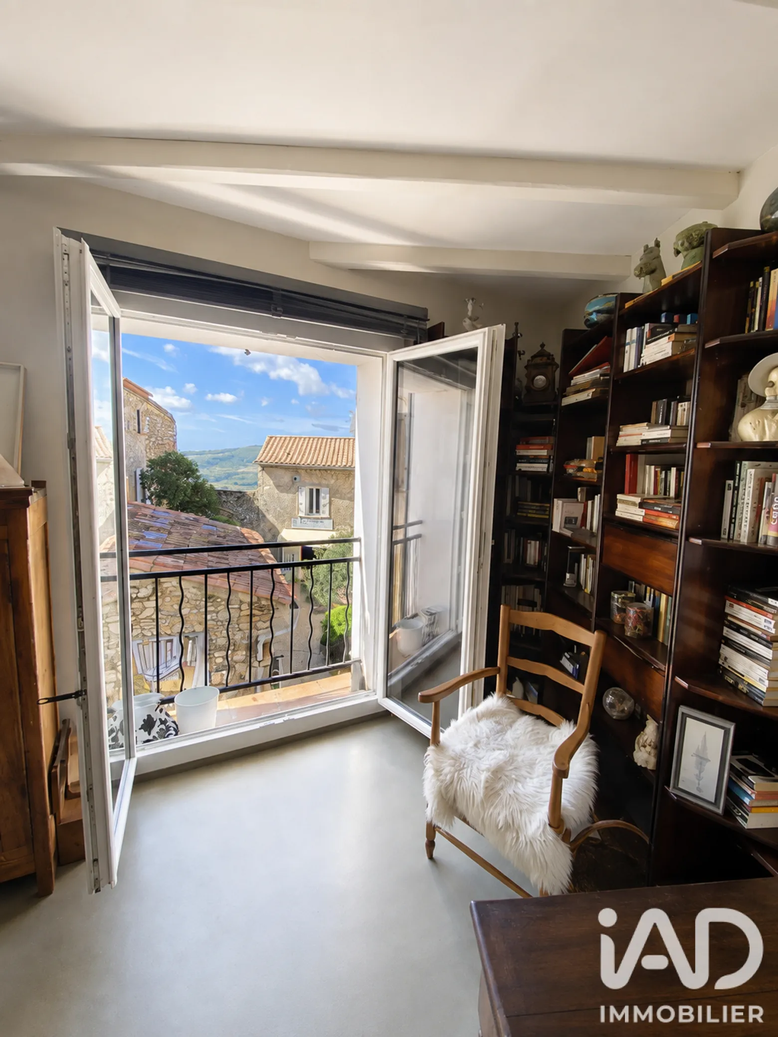 Vente appartement à Le Castellet (83330) : appartement 2 pièces 54 m² - 2101533 — 3