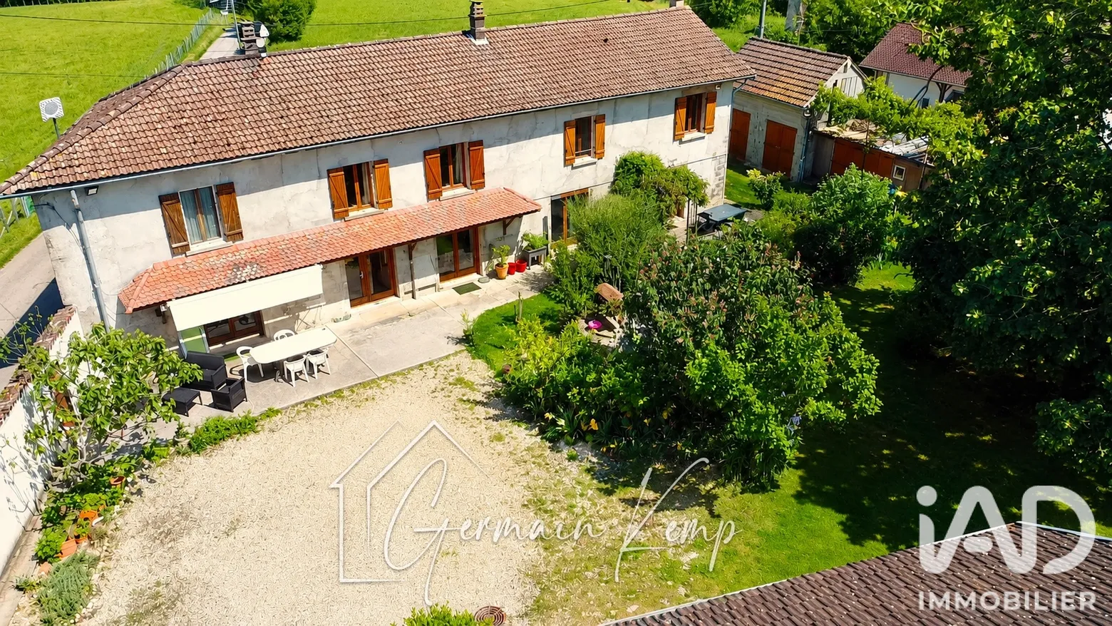 maison à Saint-André-le-Gaz