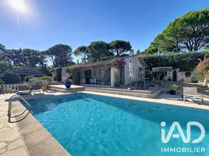 Maison à Grimaud (83310)