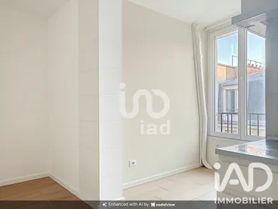 Apartment in Bois-Colombes (92270)