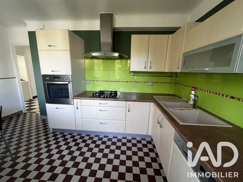 Appartement 4 pièces 86 m² · à Saint-Étienne · 86 m² · 125 000 €