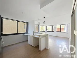 Apartment in Romans-sur-Isère (26100)
