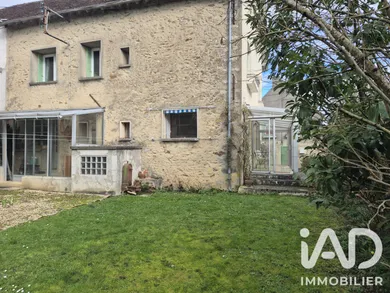 Village house in Rozay-en-Brie (77540)