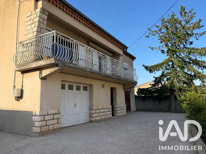 Maison 6 pièces 160 m² · à Sorgues · 160 m² · 265 000 €