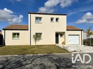 Maison à Saint-Julien-de-Concelles (44450)