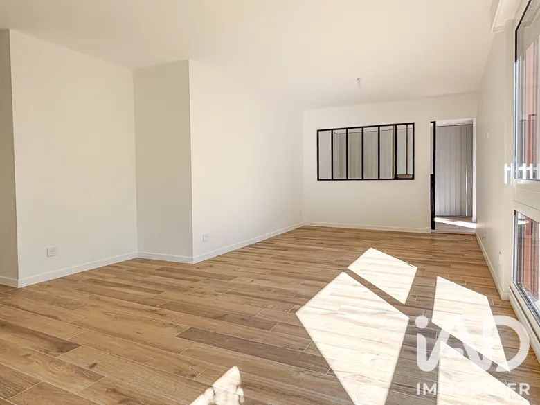 Appartement 1 pièce 42 m² · à Fontenay-le-Fleury · 42 m² · 183 000 €