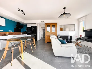 Appartement à Villeneuve-lès-Avignon (30400)
