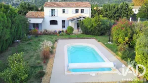 House in Beaumes-de-Venise (84190)