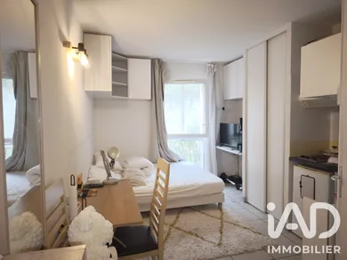 Apartment in Aix-en-Provence (13100)