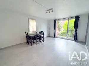 Apartment in Lieusaint (77127)