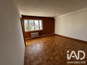 Apartment in Issoudun (36100)