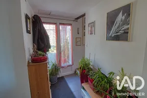House in Césarville-Dossainville (45300)