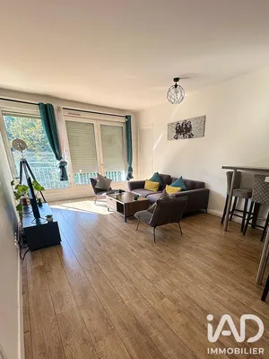 Appartement à Évry (91000)