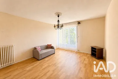 Apartment in Saint-Herblain (44800)