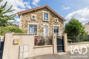 House in Savigny-sur-Orge (91600)