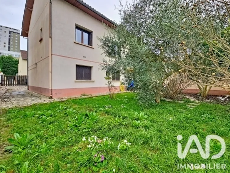 Maison 8 pièces 161 m² · à Chevilly-Larue · 161 m² · 495 000 €