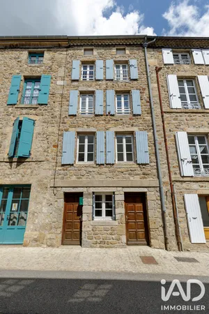 Maison de village à Saint-Félicien (07410)