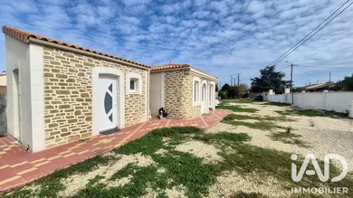 Maison à Sainte-Verge (79100)