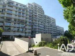 Parking à L'Île-Saint-Denis (93450)