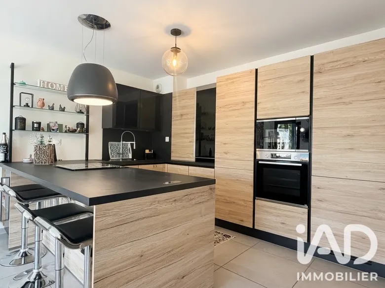 Appartement 3 pièces 68 m² · à Montélimar · 68 m² · 242 000 €