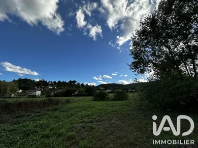 Terrain à bâtir à Saint-Céré (46400)