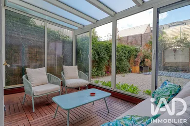 Apartment in Asnières-sur-Seine (92600)