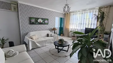 Appartement à Mourenx (64150)