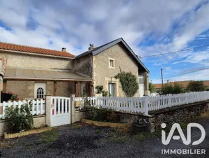 Maison de village à Thénezay (79390)