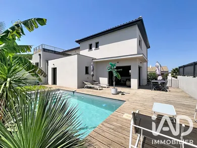 Architectural house in Narbonne (11100)